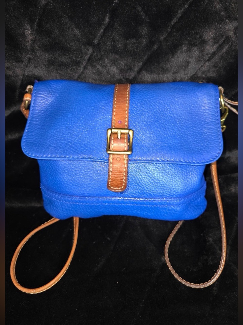 Fossil Blue Leather Crossbody Bag with Brown Trim like new